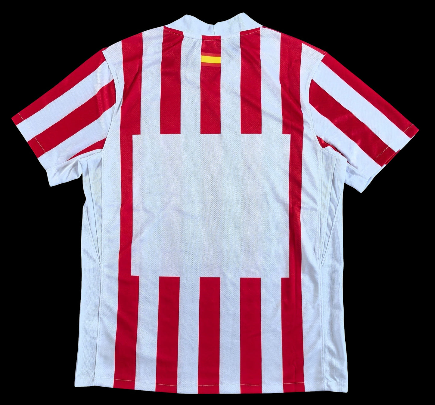 Maillot de football Atletico Madrid homme blanc et rouge rayé, col rond, tissu respirant, logo club sur poitrine