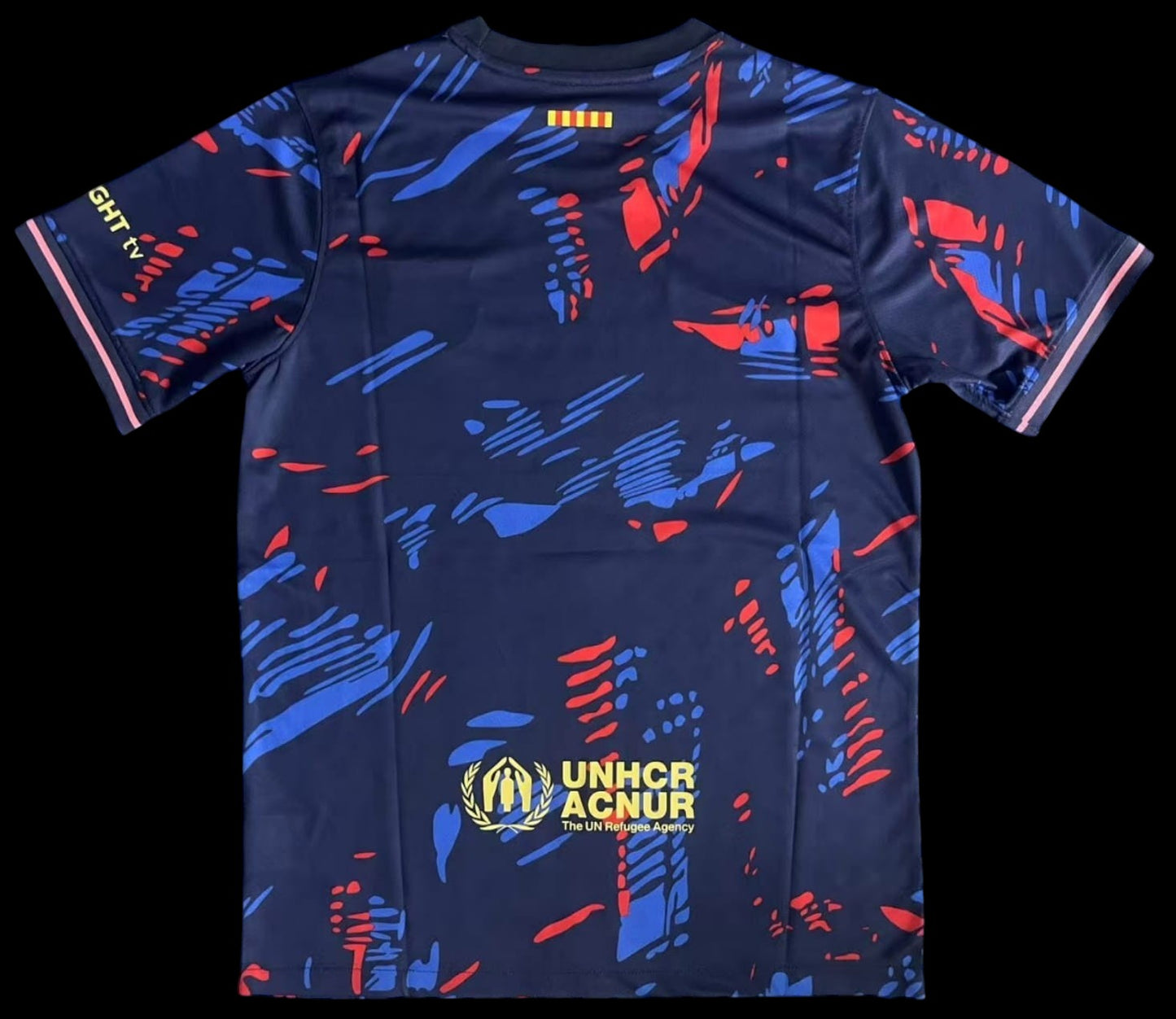 Maillot de football My Store 4 bleu marine avec motif abstrait bleu et rouge, liserés roses sur les manches.
