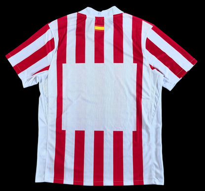 Maillot de football Atletico Madrid homme blanc et rouge rayé, col rond, tissu respirant, logo club sur poitrine