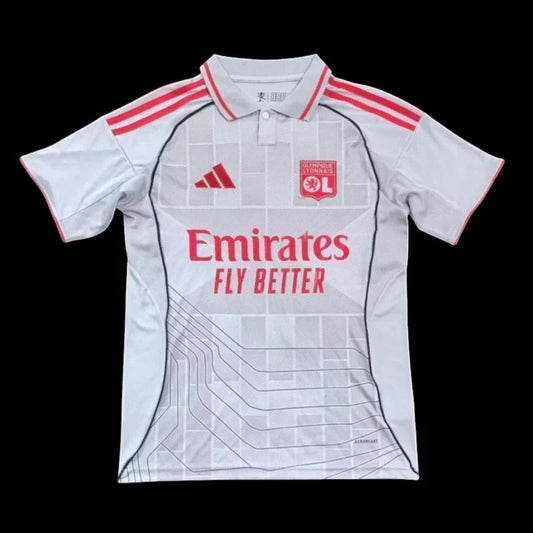 Maillot de football Olympique Lyonnais domicile 2023-2024 gris clair avec accents rouges, logo Adidas et sponsor Emirates. Tissu AEROREADY.