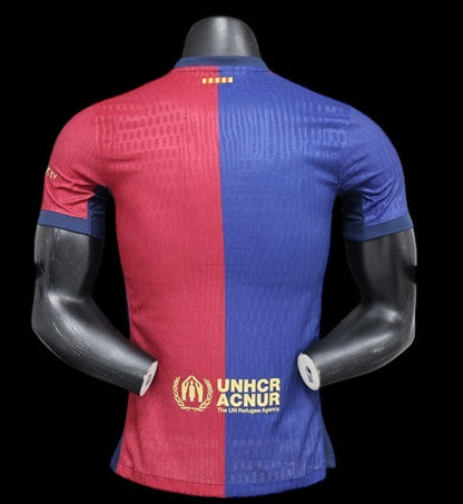 Maillot de football My Store 4 homme rouge et bleu, col rond, manches courtes, logo UNHCR sur le devant.